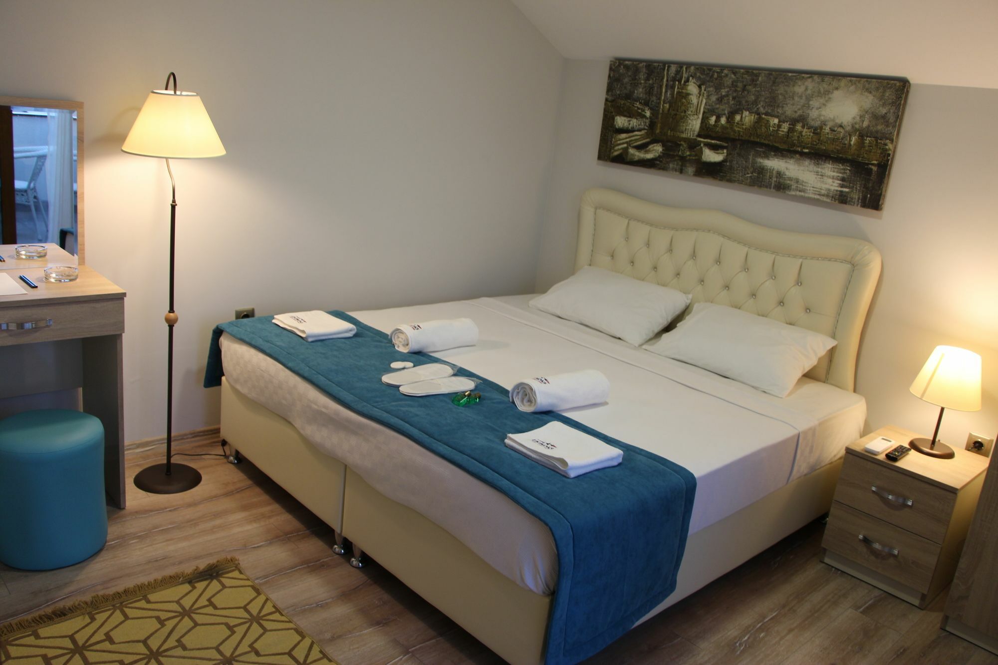 טראבזון Ekinoks Suit & Apart Otel מראה חיצוני תמונה