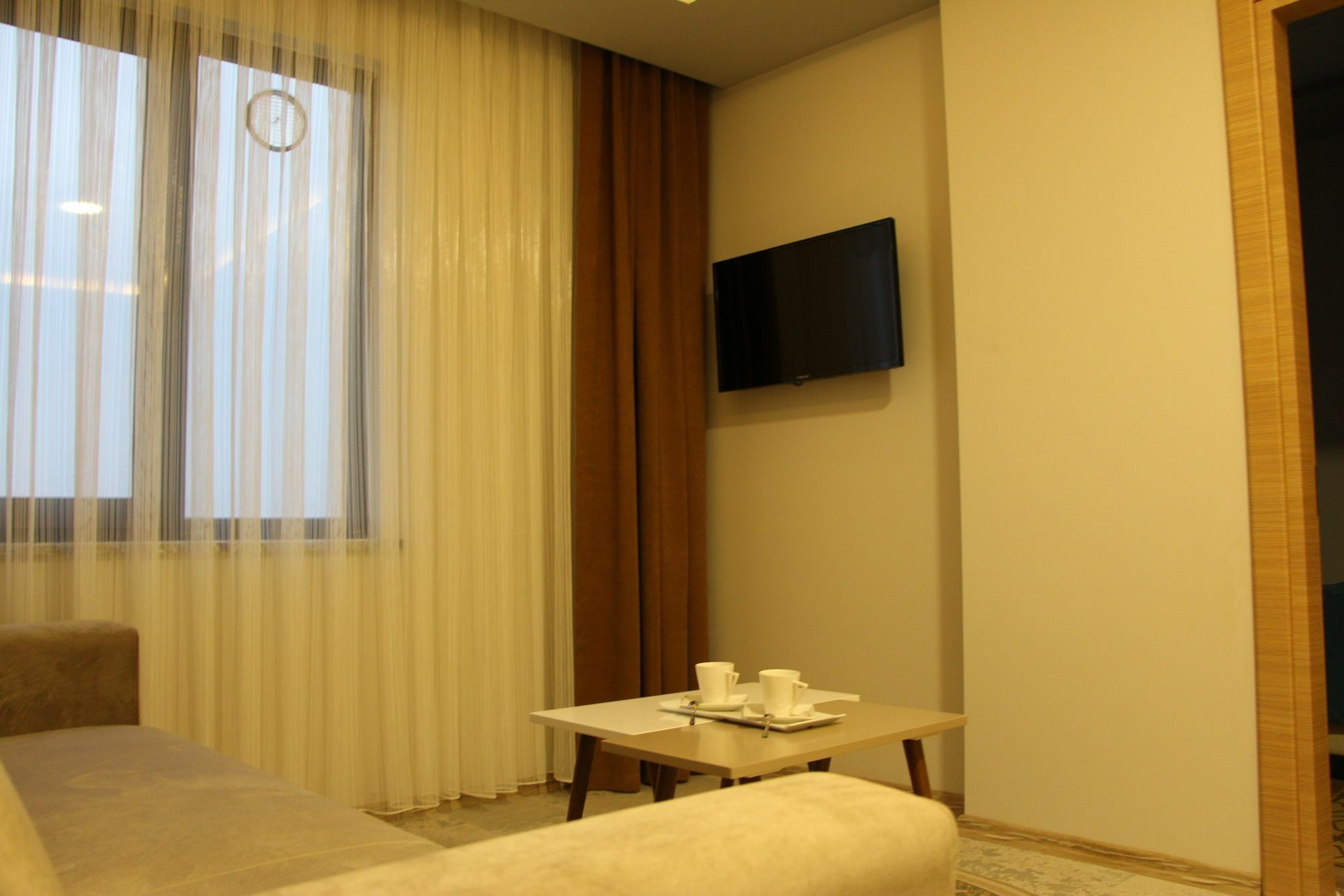 טראבזון Ekinoks Suit & Apart Otel מראה חיצוני תמונה